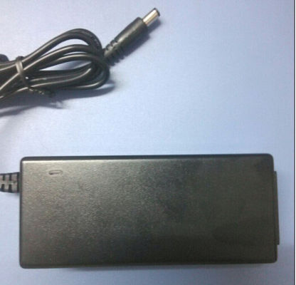 14V4.6A ডেস্কটপ পাওয়ার অ্যাডাপ্টার IEC320 / C14 ইনপুট সংযোগকারী অডিও সিস্টেমের জন্য