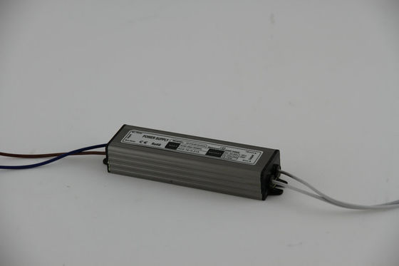 LCD প্রদর্শন জন্য 18W 300mA ওয়াটারপ্রুফ কনস্ট্যান্ট LED ড্রাইভার ইউনিভার্সাল এসি