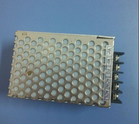 12V স্যুইচিং ইন্ডাস্ট্রিয়াল পাওয়ার সাপ্লাই 15W ভোল্টেজ নিয়মিত দ্বারা Potentiometer